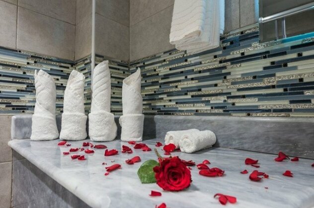 N Platinum Hotel - Photo5
