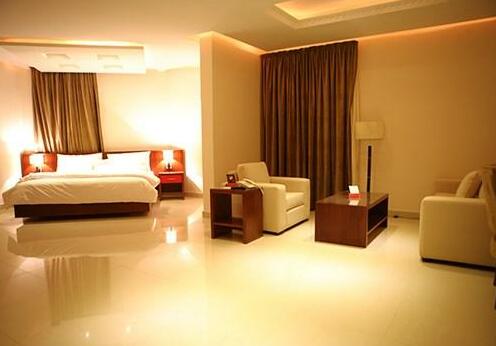 180deg Executive Hotel Apartments - Photo3
