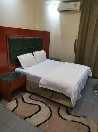 Abraj AlReem 3 Furnished Units - Photo4