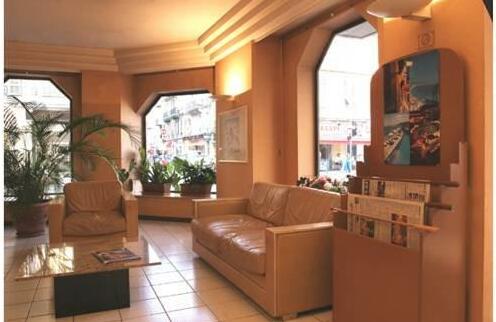 Al Ghanem Hotel Apartments - Photo5