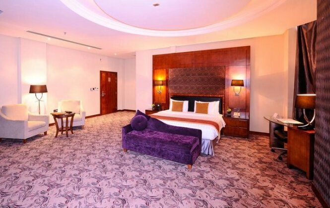 Al Hamra Palace By Warwick - Photo5