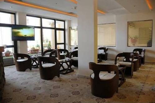 Al Safeer Hotel - Photo4