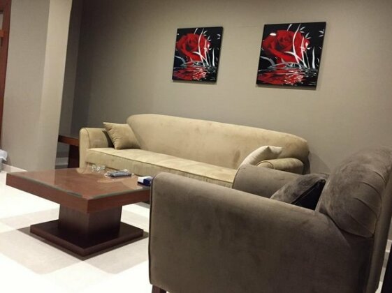 Ashbonh Hotel Suites - Photo5