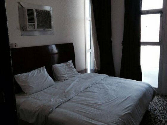 Blancia Hotel Apartment 6