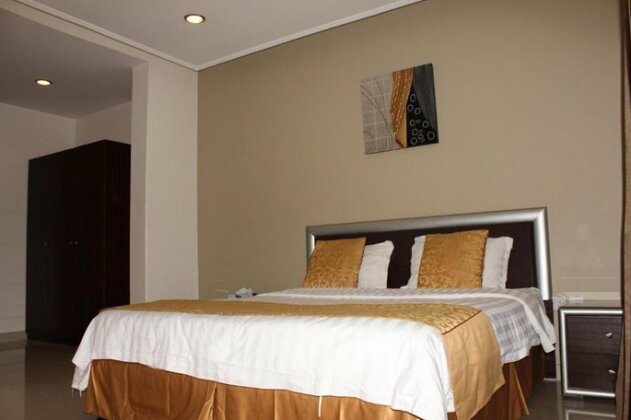 City Guests Hotel Suites - Photo2