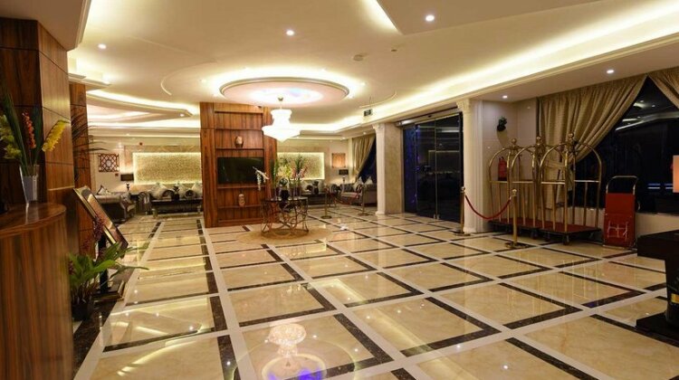 Clemence Suites - Photo4