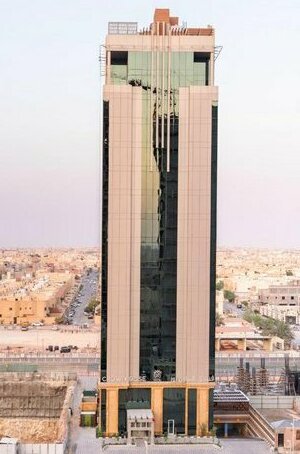 Crown Rose Hotel