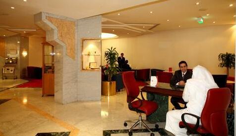 Crowne Plaza Hotel Riyadh Minhal - Photo3