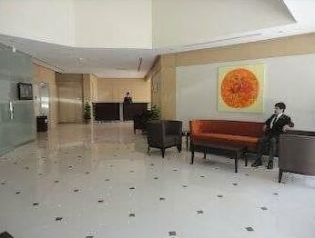 Days Hotel Olaya Riyadh - Photo3