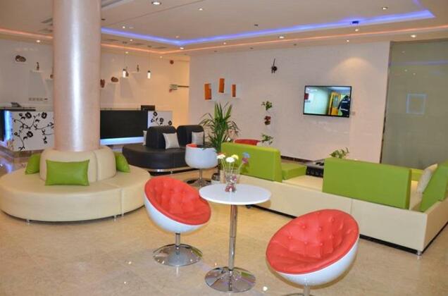 Deluxe Suites - Photo2