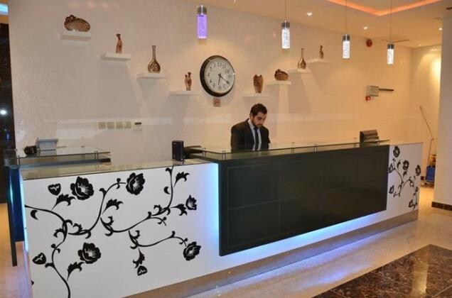 Deluxe Suites - Photo3