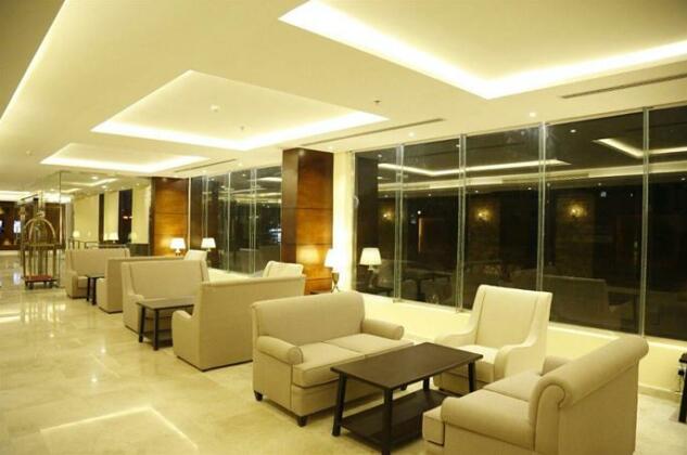 Flora Hotel Suites 2 - Photo2