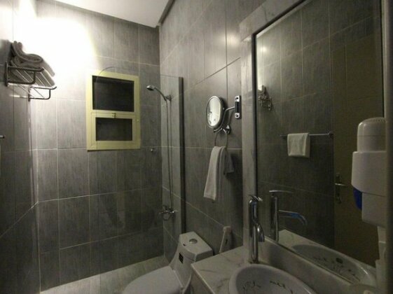 Hayat Rose Hotel Apartments - Photo3