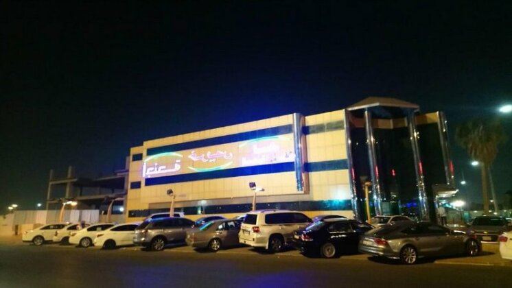 Khreis Suites Hotel - Photo5