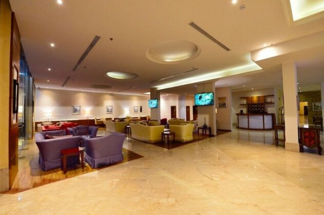 Lotuston Furnished Apartments 2 - Photo2