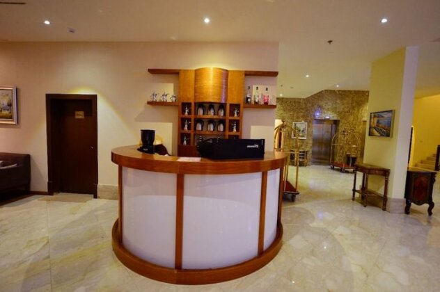 Lotuston Furnished Apartments 2 - Photo4