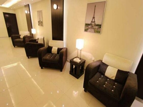 Meera Suite 2 - Photo2