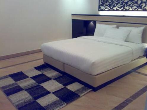 Nelover Hotel Apartment - Photo2
