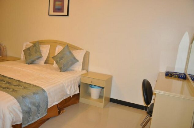 Remaz Furnished Apartment - Photo2