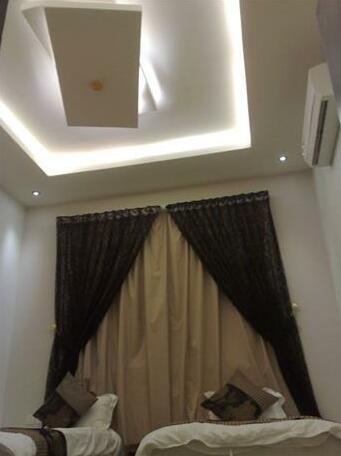 Romantic Nights Hotel - Photo5