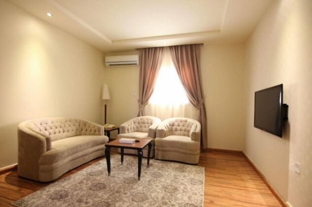 Rwaq Al Mugharezat - Photo4