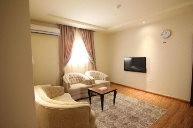 Rwaq Al Mugharezat - Photo5