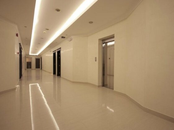Slana Hotel Suites - Photo2