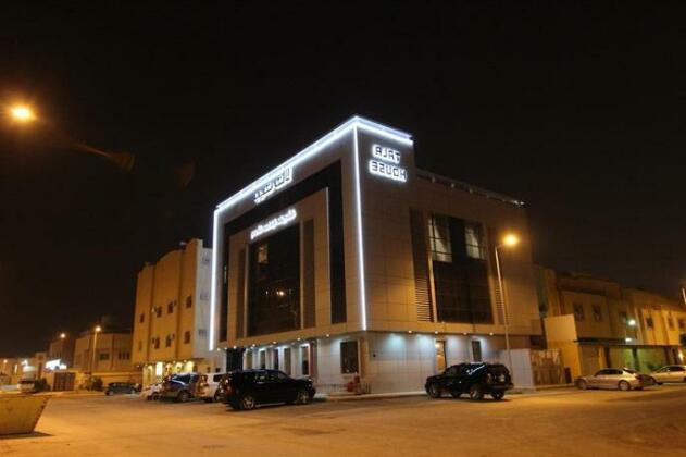  Photo 1
