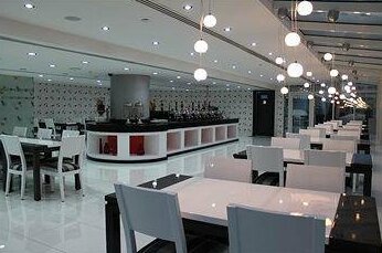 The Business Hotel - Photo5