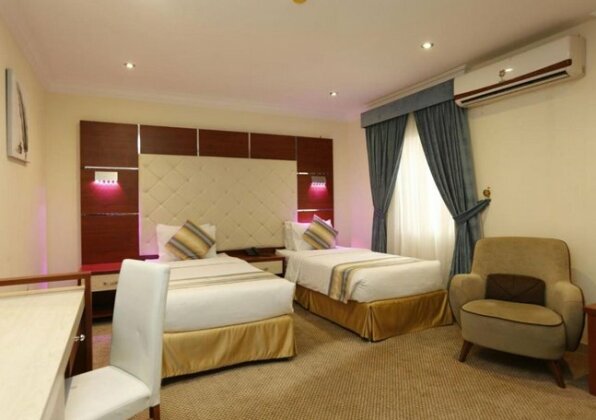 Tobal Furnished Apartments - Photo3