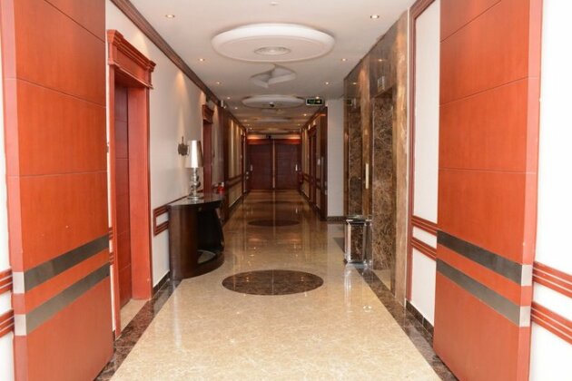 Topaz Suites - Photo3
