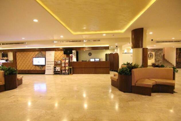 Towlan Hotel Suites 1 - Photo2