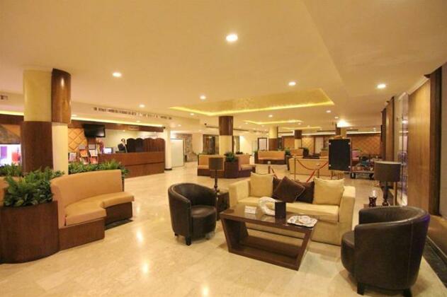 Towlan Hotel Suites 1 - Photo4