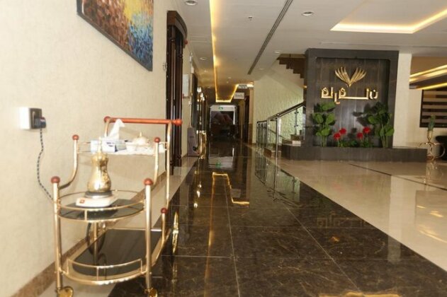 Varvan Hotels & Suites - Photo2
