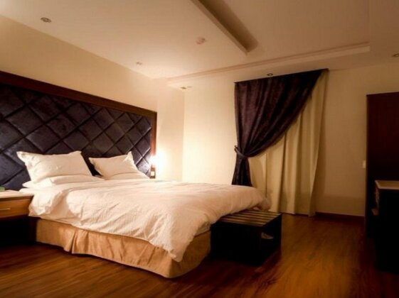 Vera Hotel Apartments - Photo5