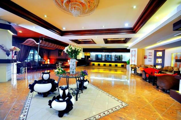 White Palace Hotel Riyadh - Photo4