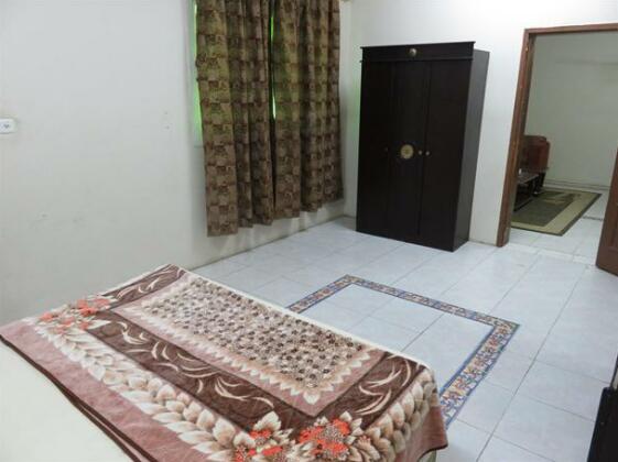 4rent Hotel Suites Moroj Al-Amir - Photo5