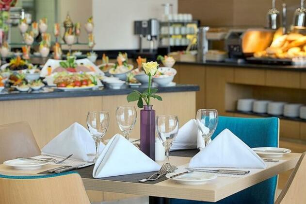 Hilton Garden Inn Tabuk - Photo4