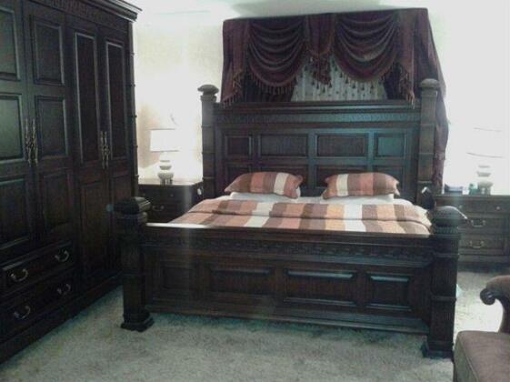 Royal Tower Furnished Suites - Photo4