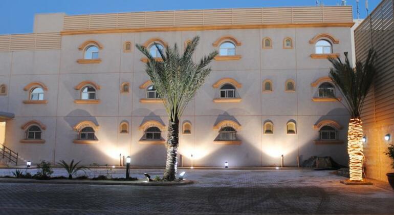 Tulip Inn Tabuk - Photo3