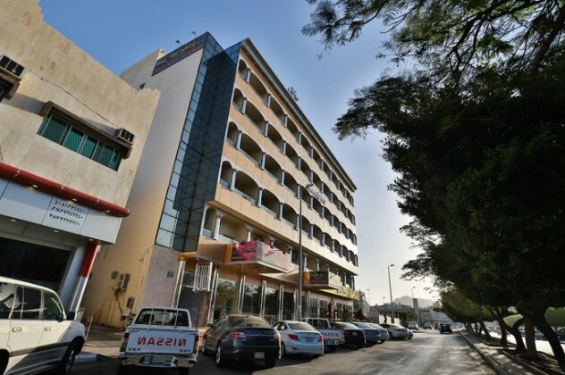 OYO 176 Hotel Safari Al Hada - Photo5
