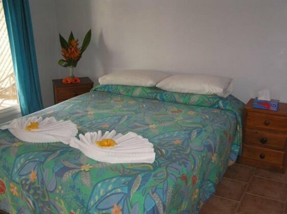 Gizo Hotel - Photo2