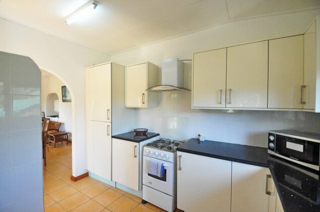 GT Self Catering Apartments - Photo4