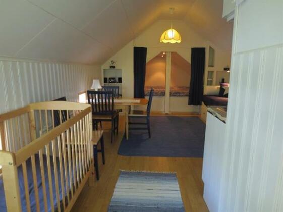 Appelgarden Family Room - Photo5