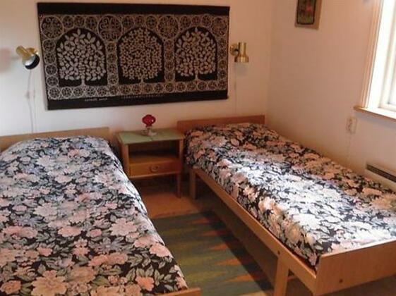 Two-Bedroom Holiday home in Asarp 3 - Photo3