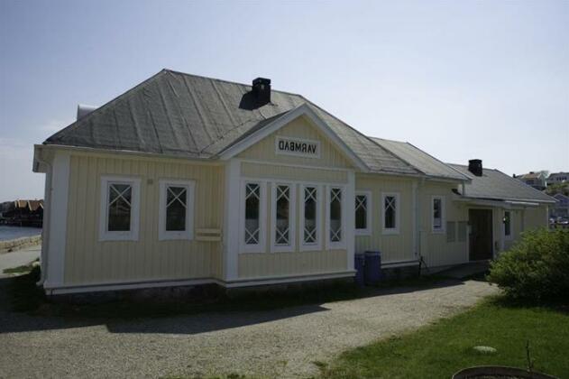  Photo 1