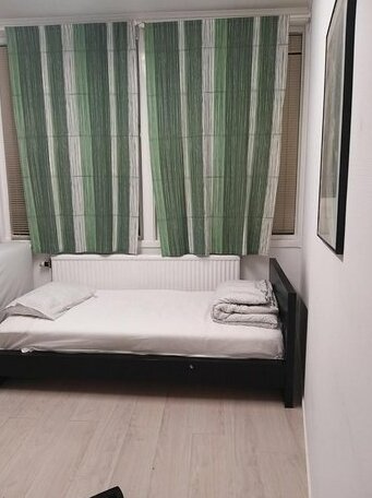 Backa Hostel - Photo3