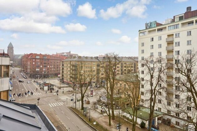 Engel Apartments - Photo4