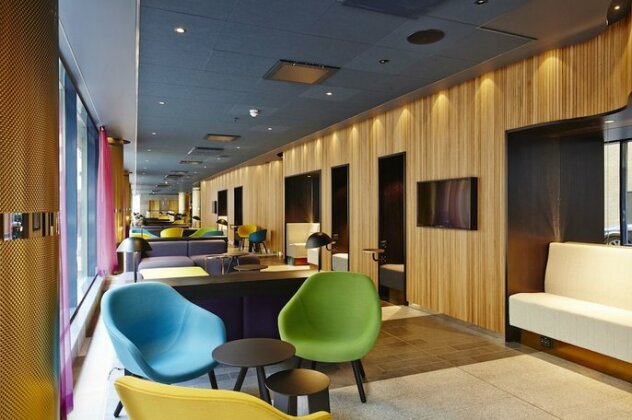 Vox Hotel - Photo3