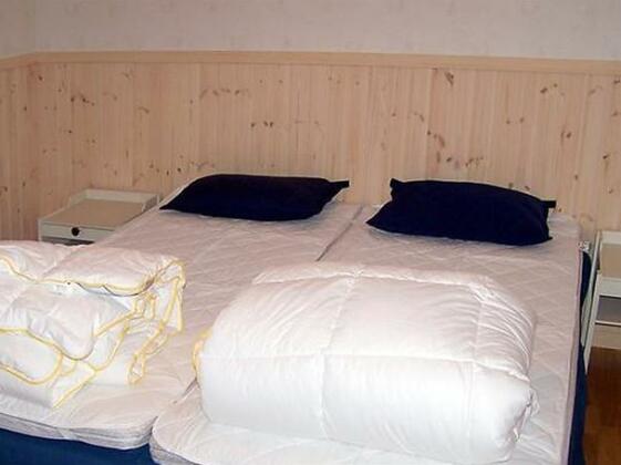 Istorp - Photo4